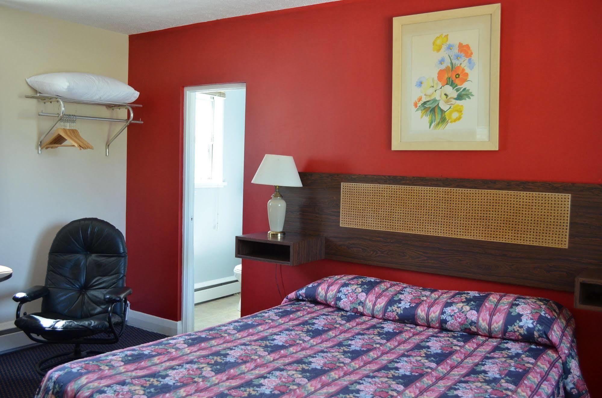 Walkerton Inn Motel Extérieur photo