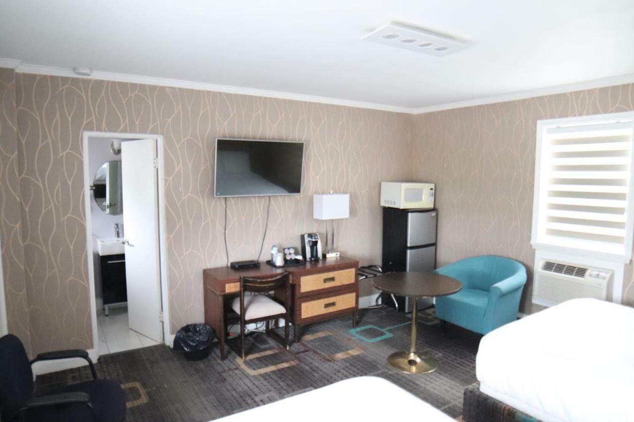 Walkerton Inn Motel Extérieur photo